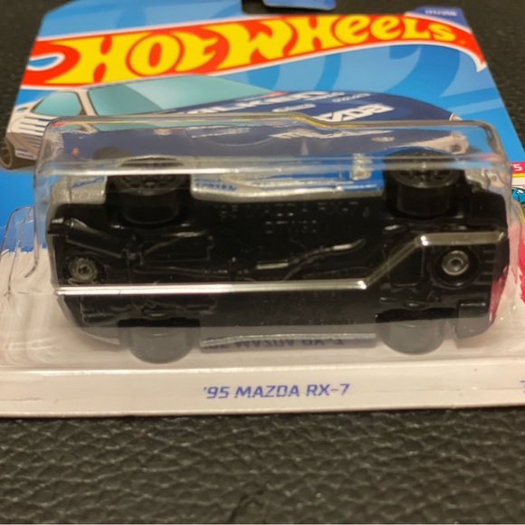 Hot Wheels - Mazda RX-7 - Picture 3 of 6